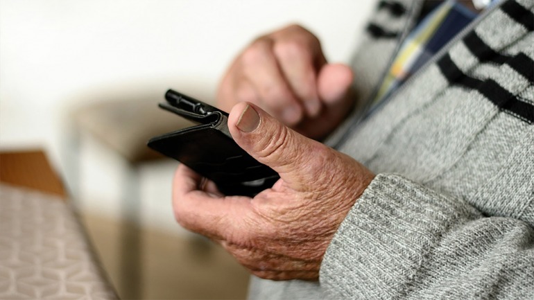 Las personas mayores de 55 años también juegan en España y estos son sus motivos y juegos favoritos Las personas mayores de 55 años también juegan en España y estos son sus motivos y juegos favoritos